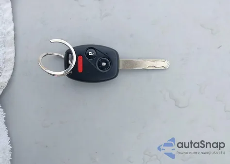 2013 Honda Fit from USA, damaged, VIN JHMGE8H37DC068392